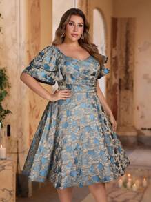 Aureia 加大码优雅浪漫华丽的蓝色提花缎面甜心领，带有褶皱和不对称荷叶边袖子，下摆适合晚宴、单身约会派对、舞会、度假、婚礼活动、返校季、毕业季、舞会礼服复古连衣裙 - 藍色 - 查看 6