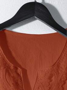 SHEIN Tall CURVE 大码休闲宽松纯色七分袖衬衫 - 鏽棕色 - 查看 4