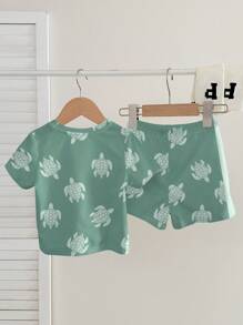 2pcs Young Boy Casual Cute Cartoon Turtle Graphic Round Neck Short Sleeve T-Shirt And Shorts Outfit, Fashionable Summer Set