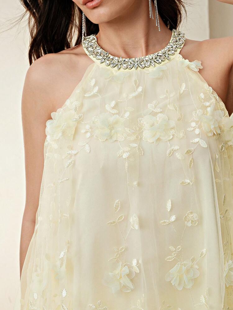 Women's Elegant 3D Crabapple Flower Embroidered Lace Trim Halter Neck Tank Top