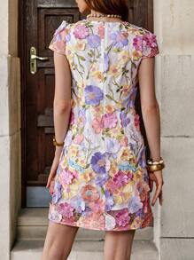 Solivie 女士蕾丝碎花不对称下摆浪漫短袖连衣裙 - 彩色 - 查看 2