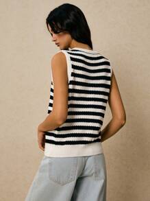 Poéselle Women's Striped Print V-Neck Sleeveless Casual Summer Knit Vest In Fall/Winter - Black and White - View 2
