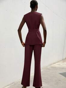 Aveloria Modichic 新款优雅职业女装套装，V领无袖缎面拼接束带背心和修身喇叭裤，修身工作服 - 酒紅色 - 查看 6