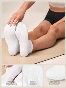 GLOWMODE 3 Pairs Socks Walk A Mile Soft Ventilated Mesh Grip Studio Workout Daily Gym