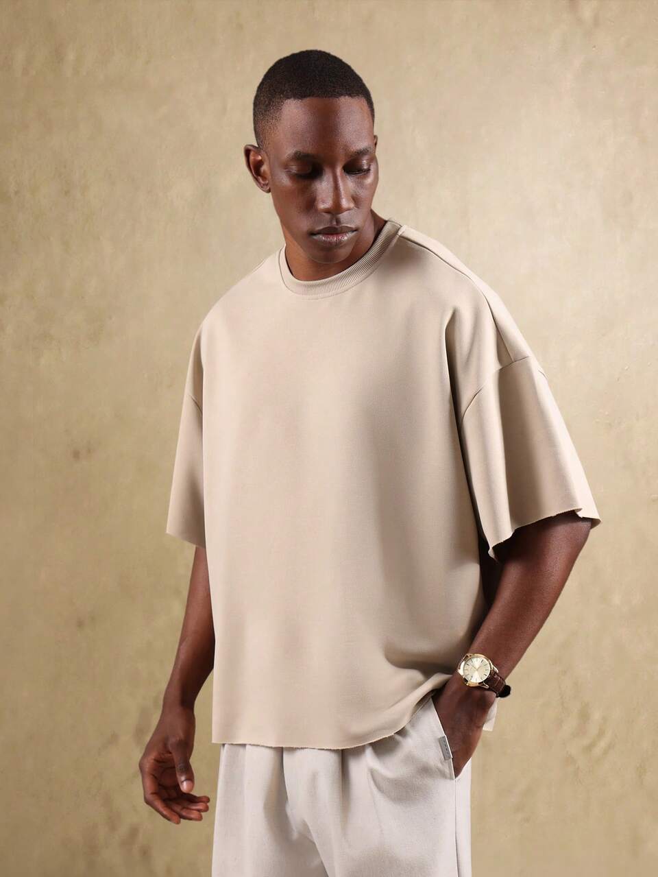 SUMWON Premium Boxy Cut Essential T-Shirt Heavyweight Short Sleeve Minimalist Modern Casual Loose Fit Streetwear Unisex