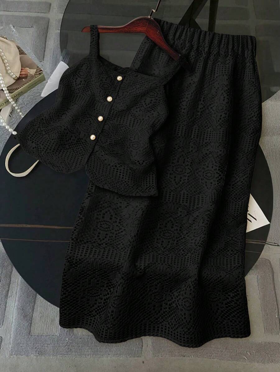 GlowEve Bộ 2 món áo thun Jacquard hở thanh lịch và áo vest, trang phục thường ngày của người dân đảo ngày lễ - màu đen - Xem 1