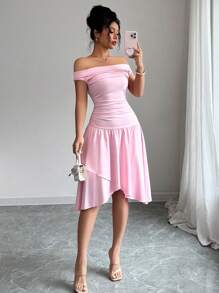 SHEIN Elenzya 1 件女式露肩收腰不对称下摆连衣裙 - 粉色 - 查看 4