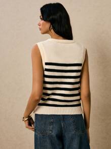 Poéselle 条纹纽扣前针织毛衣背心，女士无袖 V 领学院风上衣，条纹毛衣背心，女式针织背心，秋季，学院风上衣，沿海时尚，1 件女式条纹 V 领纽扣前针织背心上衣，时尚 - 黑與白 - 查看 4