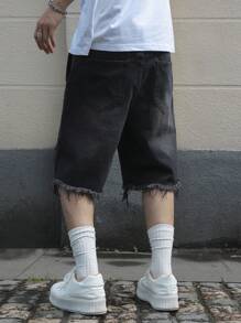 Manfinity EMRG Quần short denim nam dáng rộng dài đến đầu gối, có túi, gấu quần rách, kiểu dáng thoải mái. - màu đen - Xem 2