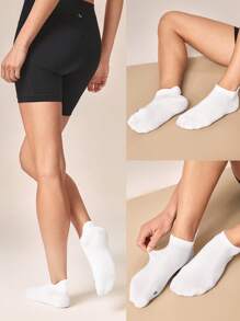 GLOWMODE 3 Pairs Socks Walk A Mile Soft Ventilated Mesh Grip Studio Workout Daily Gym