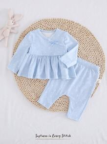 Cozy Pixies 新生儿两件套：柔软针织圆领长袖开衫和松紧腰长裤