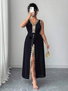 Elenzga Plus Size Fashion Embroidery Patch V-Neck High-End Dress - Black - View 4