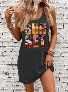 SHEIN VCAY Vestido mini casual sin mangas con estampado de árbol de palma y atardecer "SUNSET" para mujer, estilo de vacaciones, gráfico tejido impreso, atuendos casuales de verano para vacaciones, estilo bohemio de playa, atuendos de festival de vacaciones, atuendos de playa para mujer, atuendos de verano para mujer, atuendo de graduación, atuendos de cumpleaños para mujer, artículos esenciales de playa, atuendo de aeropuerto para mujer, 4 de julio para mujer, atuendo de club, atuendos de campo para mujer, verano europeo, vestido de fiesta de té, vestido de cumpleaños, vestido de verano, vestidos de verano para mujer adecuados para salir - Gris Oscuro - Ver 4