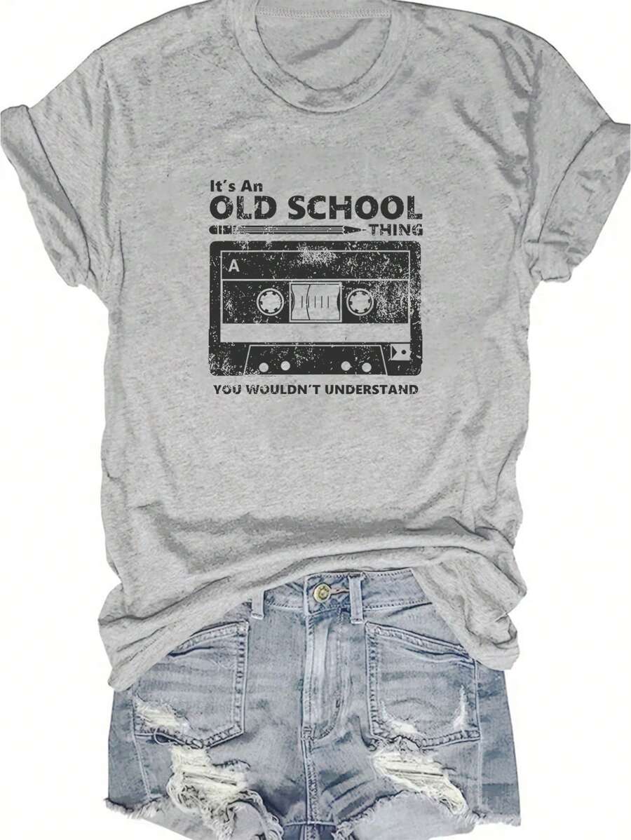 SHEIN LUNE Áo thun cổ tròn tay ngắn in họa tiết băng cassette nhạc lễ hội cỡ lớn cho nữ - màu xanh lá - Xem 1