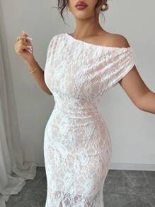 Elenzga 新款女式斜肩镂空蕾丝针织面料度假休闲日常百搭优雅修身年轻女士连衣裙，白色连衣裙 - 白色 - 查看 3