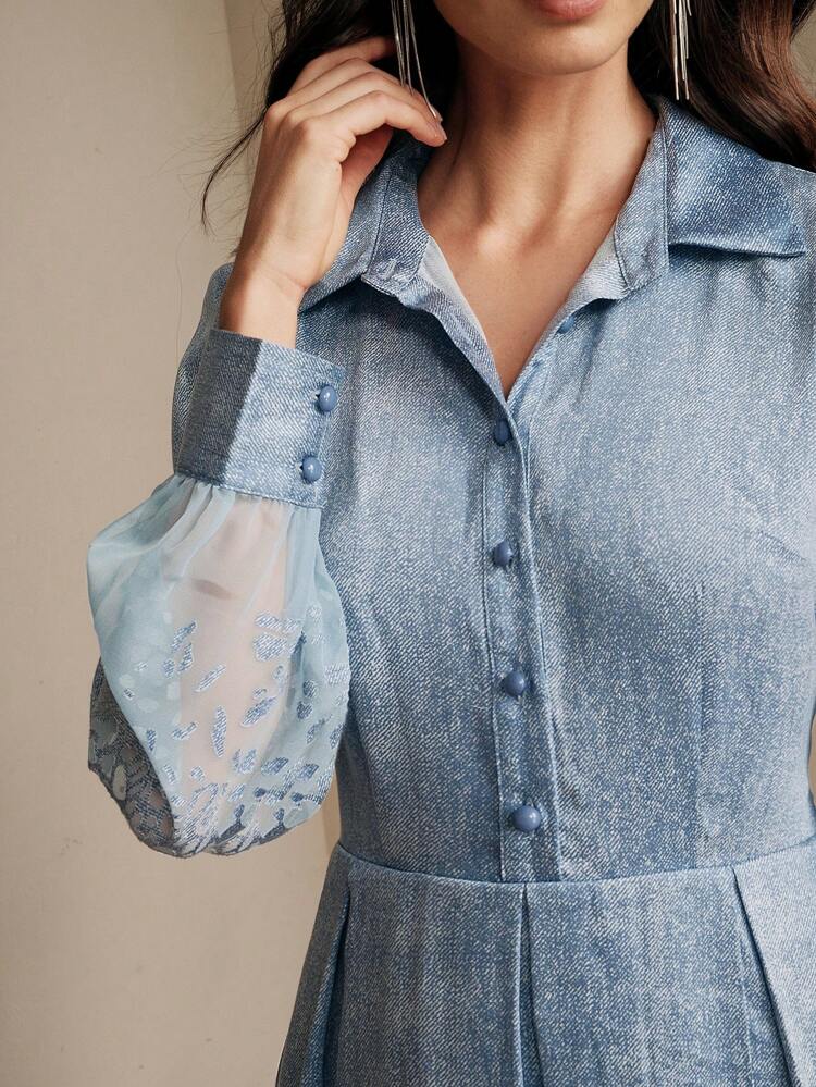Vestido Azul Mulher Elegante com Mangas Longas e Estampa Deslocada em Efeito Degradê