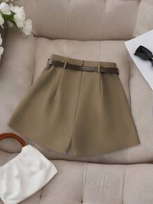 SHEIN PETITE 法式简约纯色假口袋短裙短裤配腰带，舒适休闲女士短裤，夏季 - 摩卡棕 - 查看 2