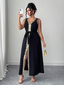 Elenzga Plus Size Fashion Embroidery Patch V-Neck High-End Dress - Black - View 5