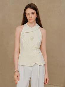 MOTF PREMIUM 花卉贴片挂脖上衣 - 杏色 - 查看 5