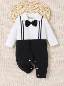 SHEIN 男宝宝二合一前开襟连体衣，时尚优雅设计，饰有蝴蝶结，尽显绅士风范，精致帅气，简约设计，适合日常穿着和拍照，四季皆宜，男宝宝秋冬服装