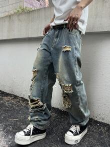 Manfinity EMRG Men's Fashion Distressed Pocket Wide-Leg Jeans - Light Wash - View 4