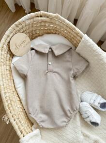 Macacão Casual de Cor Sólida para Bebê Recém-Nascido Menino com Gola Peter Pan, Adequado para Festa de Aniversário, Festa da Noite, Apresentação, Casamento, Comemoração de 1 Mês, Batizado e Chá de Bebê do 1º Aniversário, Verão