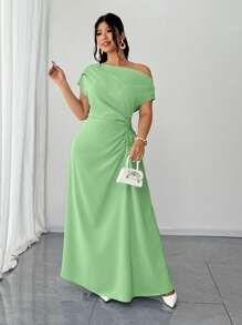 Elenzga 大码落肩褶饰优雅连衣裙