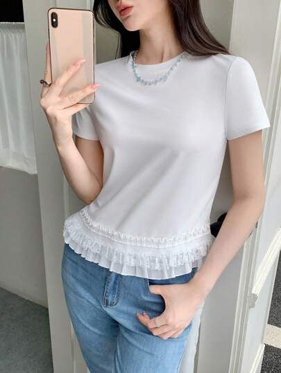 Celisse 女式夏季圆领蕾丝拼布下摆短袖 T 恤，针织面料日常百搭修身优雅风格