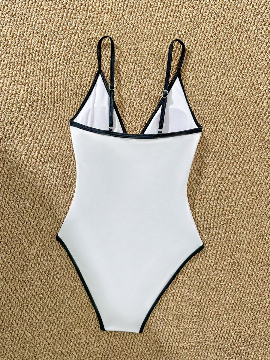Traje de baño de una pieza con bloques de color blanco para adolescentes, un bañador elegante y sencillo para vacaciones en la playa - Blanco - Ver 1