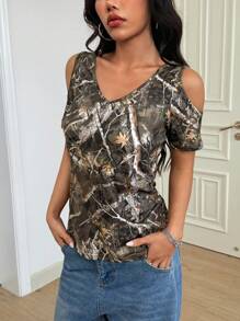 SHEIN Unity Women's Off-Shoulder Green Camo Short Sleeve T-Shirt,Vintage Branch Print Slim Fit Exposed Shoulder Summer Casual Vacation Tops,Halloween 2025 - Army Green - View 3
