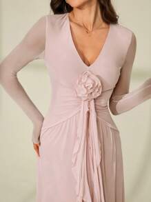 SHEIN Tall Nuevo vestido elegante con volantes, lazo decorativo, flores 3D, y escote profundo en V de malla sexy - Rosa - Ver 4