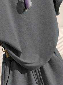 INAWLY 女式纯色圆领休闲插肩短袖上衣和短裤套装，夏季