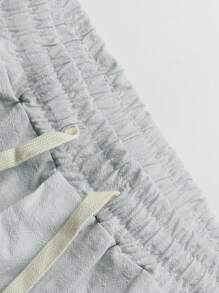 Manfinity RSRT Pantaloni casual da uomo con vita con coulisse e tasche, pantaloni con coulisse versatili, pantaloni grigi chiari, pantaloni estivi da uomo, un ottimo regalo per il fidanzato o il marito.