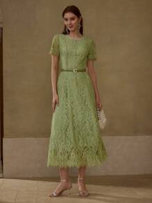 MOTF Vestido con Detalles de Encaje, Aplicaciones de Rhinestone y Dobladillo Acampanado con Cinturón - Verde - Ver 4