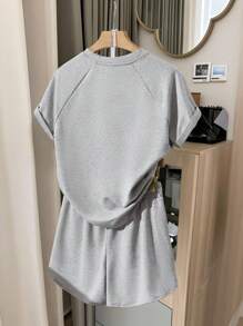 INAWLY 2pcs/Set Women Casual Raglan Sleeve Loose Fit Short Sleeve Top With Butterfly Embroidery Design - Grey - View 2