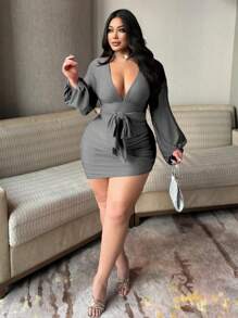 NU&NOW 大码女式红色合身褶饰灯笼袖情人节连衣裙 - 灰色 - 查看 5