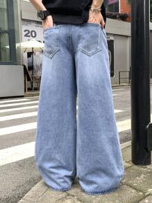 SHEIN Teen Boy Fashion Casual Y2k Cool Vintage Blue Denim With Elastic Waist And Drawstring Design Blue Basic Simple Daily Loose And Comfortable Jeans For Kids Clothes Boys Soft Dailywear And Kids Summer And Spring Rave Outfits Festival And Beach Outfits Clothes Fall Winter - Blue - View 2