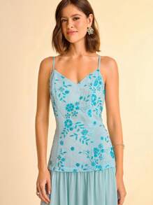 CAJUNI Women's Green Beaded Embroidery Textured Chiffon V-Neck Spaghetti Strap Fitted Dress, Suitable For Vacation, Date, Picnic In Summer - Green - View 1