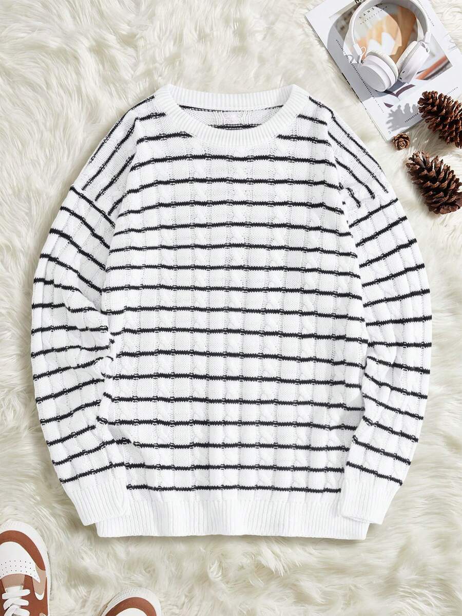 EURMUSE Men Casual Striped Pattern Crew Neck Regular Sweater - Black and White - View 1