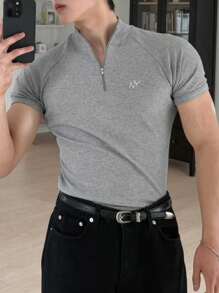 DAZY Men's Grey Letter Embroidery Raglan Sleeve Fitted T-Shirt, Summer Quarter Zip Men