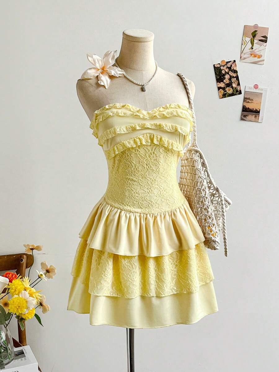 Soleia 女士浪漫假期淡黄色蕾丝荷叶边下摆露肩迷你连衣裙，适合节日约会、下午茶、海滩、邮轮度假、城市旅行、婚礼、音乐节、波西米亚风度假 - 黃色 - 查看 1