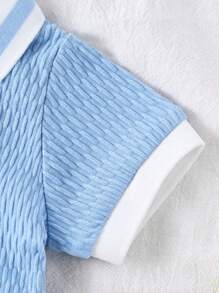 SHEIN Vintaside Kids 男婴夏季纯绿色套装 - Polo 领短袖上衣搭配短裤，简约风格无图案，宽松版型，适合外出、休闲居家、轻运动 - 淺藍色 - 查看 3