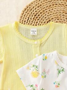 SHEIN Playful Pals 2pcs Baby Girls Cute Ditsy Floral Ribbed Romper With Short Sleeves, Versatile For Spring/Summer Outings Or Everyday Wear, Comfortable & Stylish - Yellow - View 3