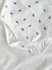 SHEIN Vintaside Kids 3件套女婴田园风连体衣，可爱时尚，春夏款 - 彩色 - 查看 6