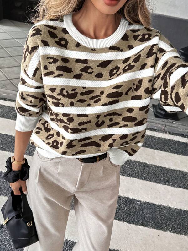 Pariaura Women's Casual Loose Leopard Print Splice Striped Round Neck Long Sleeve Sweater