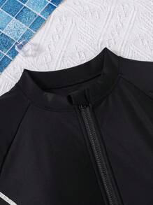 SHEIN Leap Crew Teen Girls' Patchwork Color Block Knitted Swimsuit With Shorts Teen Swim Suit Girls Swim Suit Teen Swimwear Zip Up Swimsuit Short Sleeve Swimsuit - Black and White - View 5