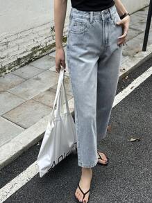 DAZY 女式标准腰身修身直筒七分裤，休闲都市街头风牛仔裤