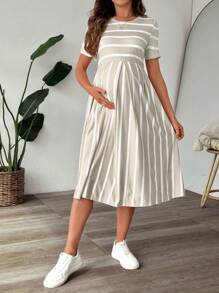SHEIN Maternity Summer Casual Striped Short Sleeve Dress