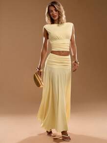 SHEIN BAE 女式夏季奶油黄色船领收腰上衣搭配收腰不对称下摆半身裙优雅套装，女士生日服装，度假两件套，女士度假服装 - 黃色 - 查看 1