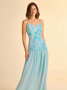 CAJUNI Women's Green Beaded Embroidery Textured Chiffon V-Neck Spaghetti Strap Fitted Dress, Suitable For Vacation, Date, Picnic In Summer - Green - View 8